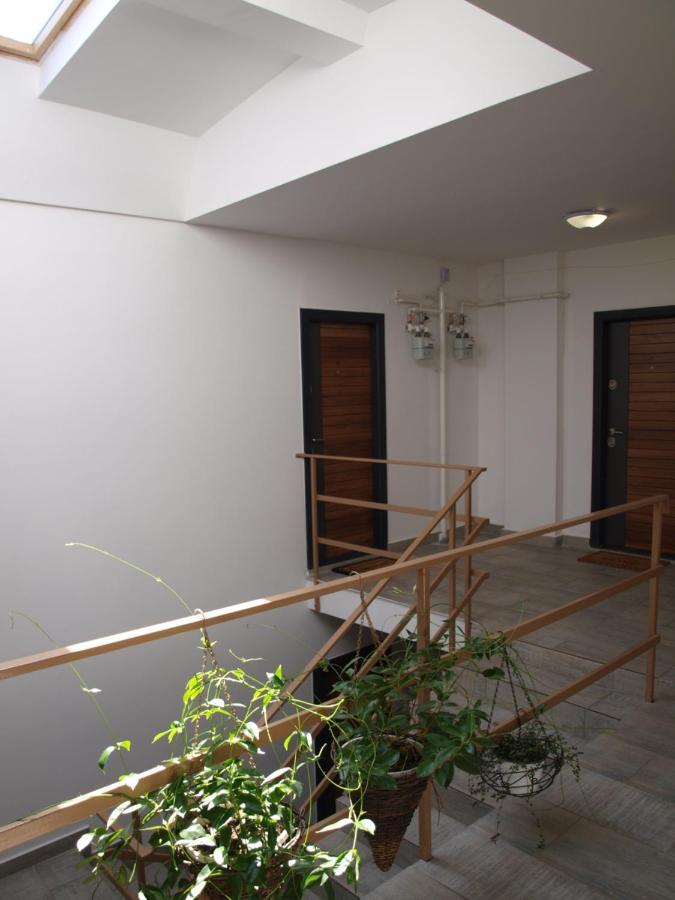 Amavera Apartment Târgu Jiu Eksteriør billede