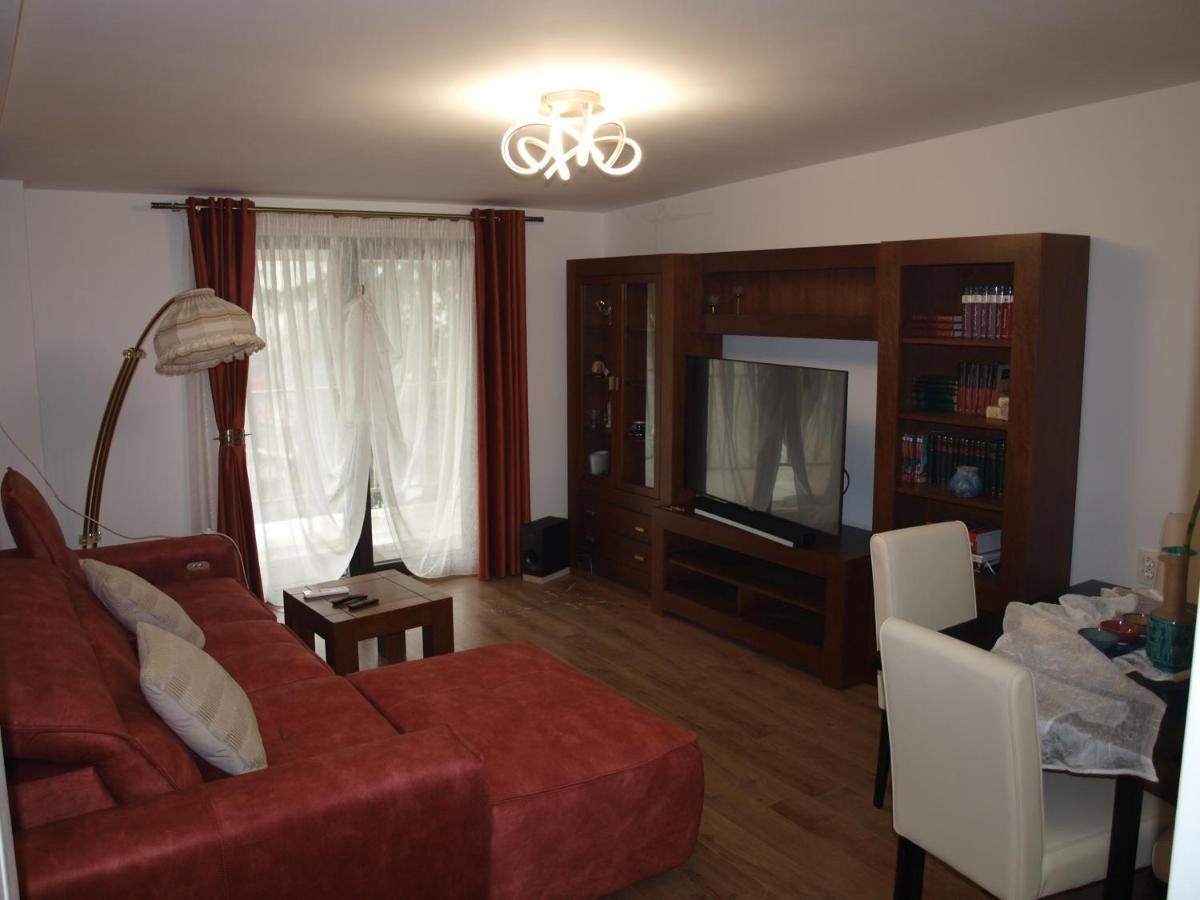 Amavera Apartment Târgu Jiu Eksteriør billede